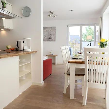 Mit Neuen Und Sehr Hochwertigen In Zentraler Lage In Appartement Westerland